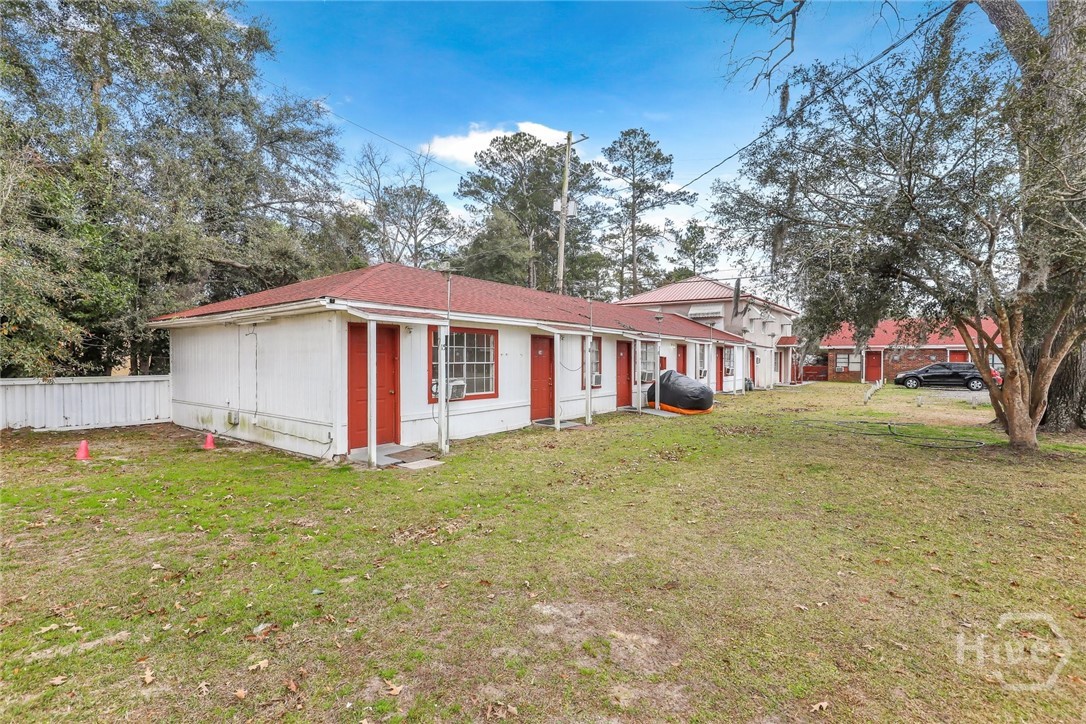 5013 - A Ogeechee Road Property Photo 9