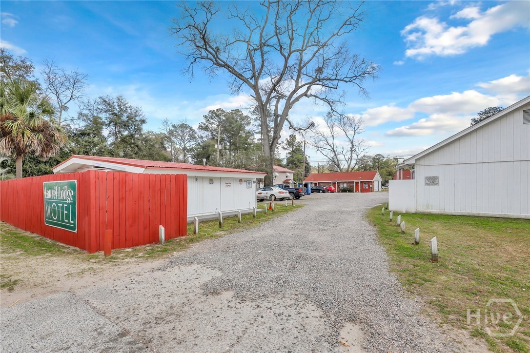 5013 - A Ogeechee Road Property Photo 16