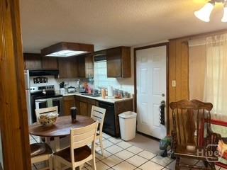 206 Cherry Street Property Photo 6
