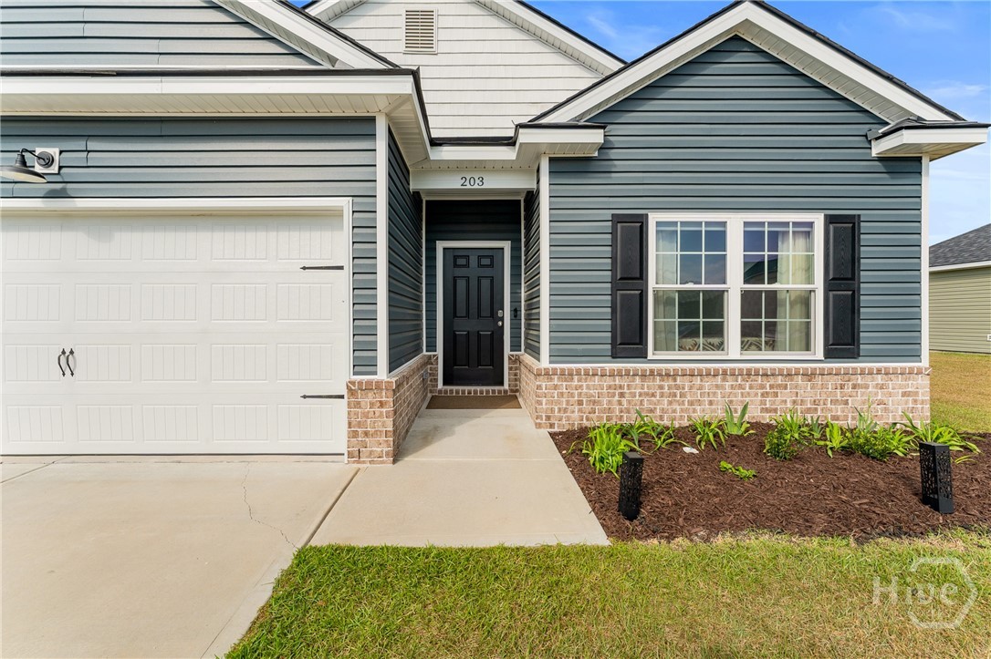 203 Glick Way Property Photo 6