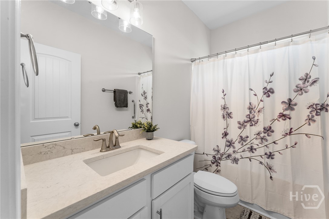 203 Glick Way Property Photo 10