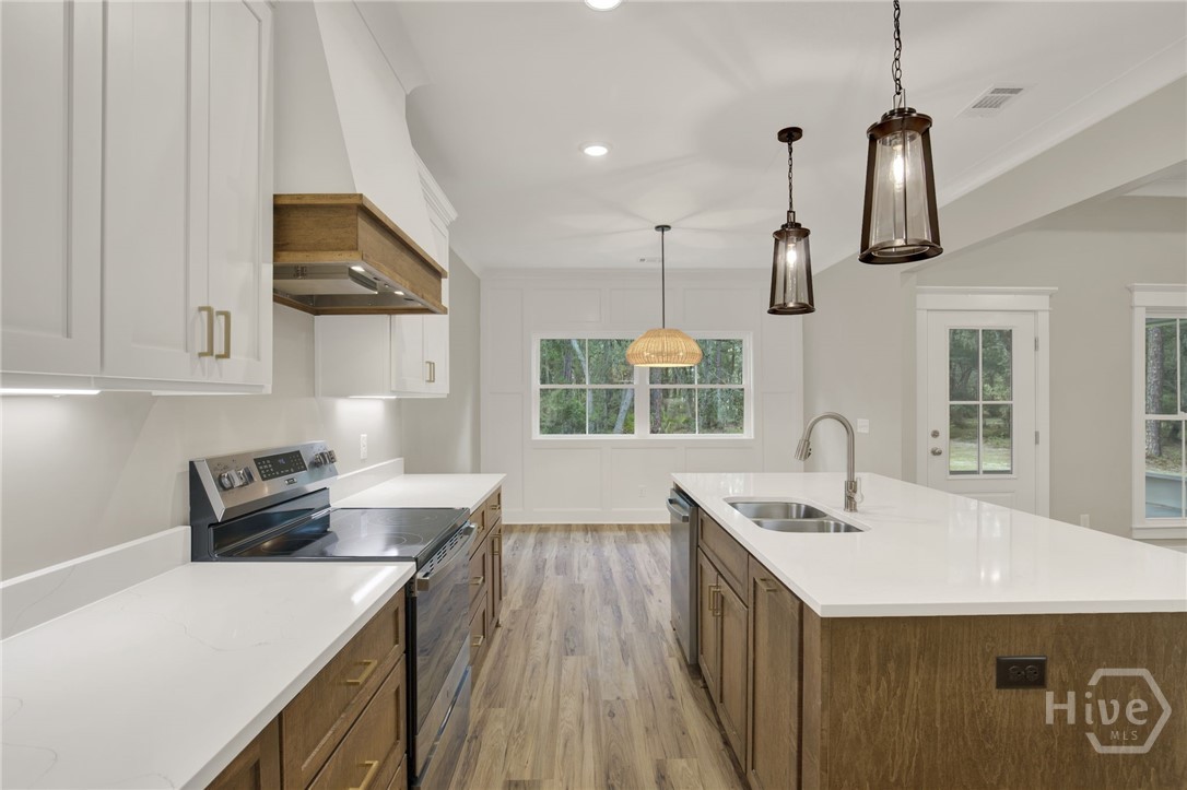 1147 White Tail Drive Ne Property Photo 10