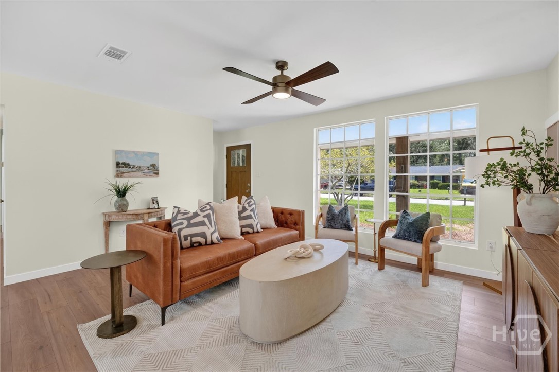 22 Monica Boulevard Property Photo 8