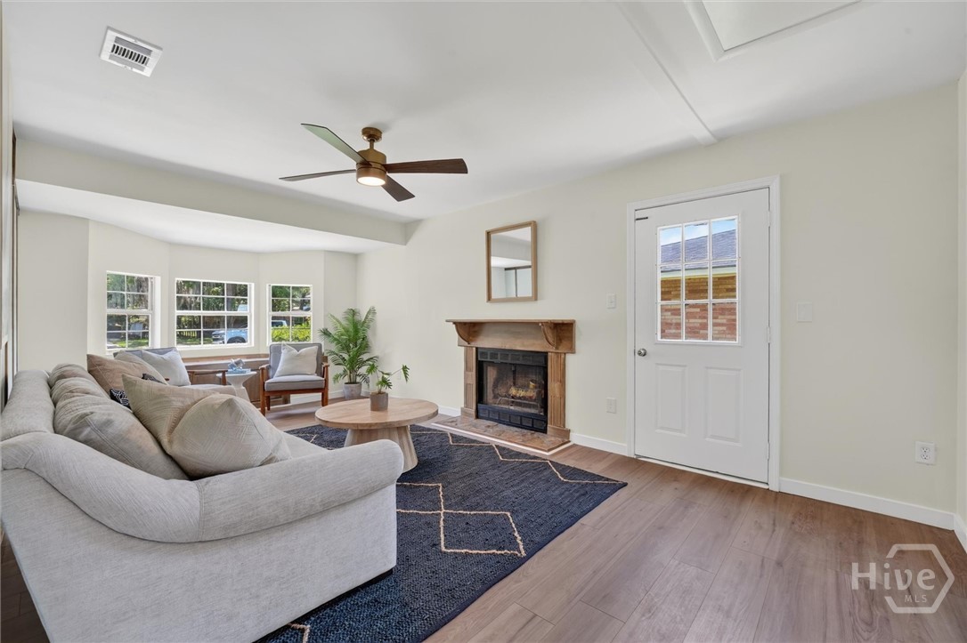 22 Monica Boulevard Property Photo 12