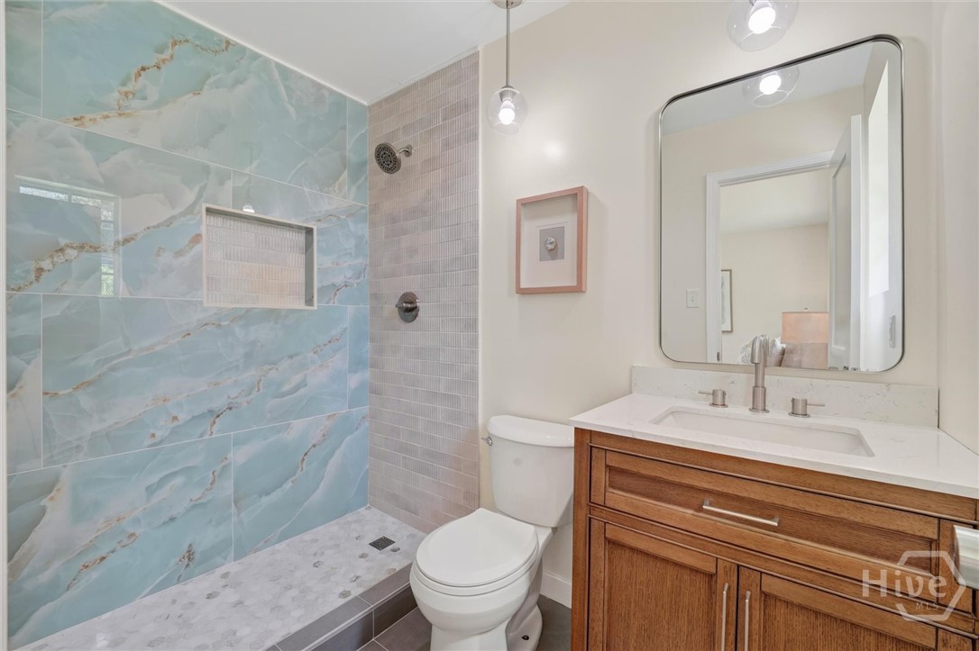 22 Monica Boulevard Property Photo 17