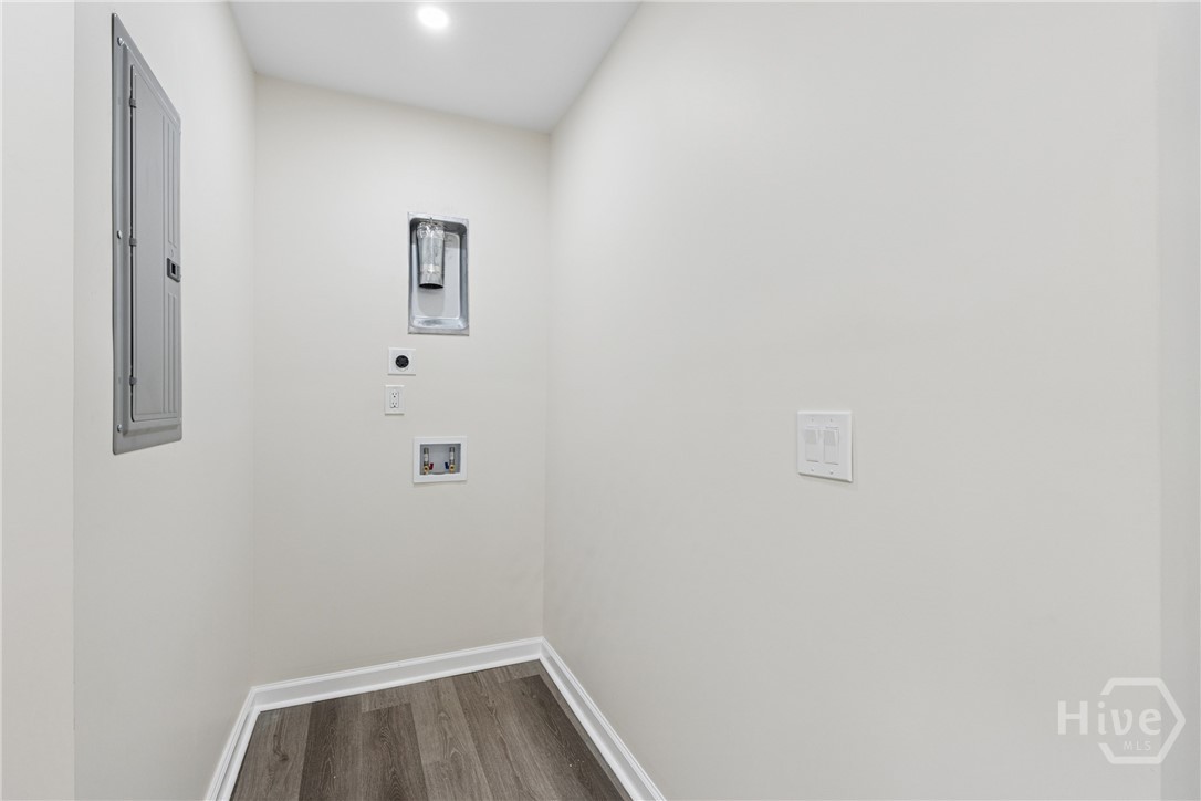 1208 E 55th Street Property Photo 31