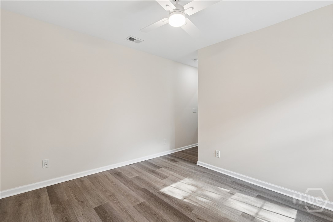 1208 E 55th Street Property Photo 35