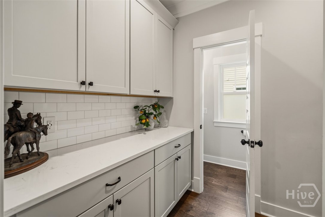 173 Bluffside Circle Property Photo 8