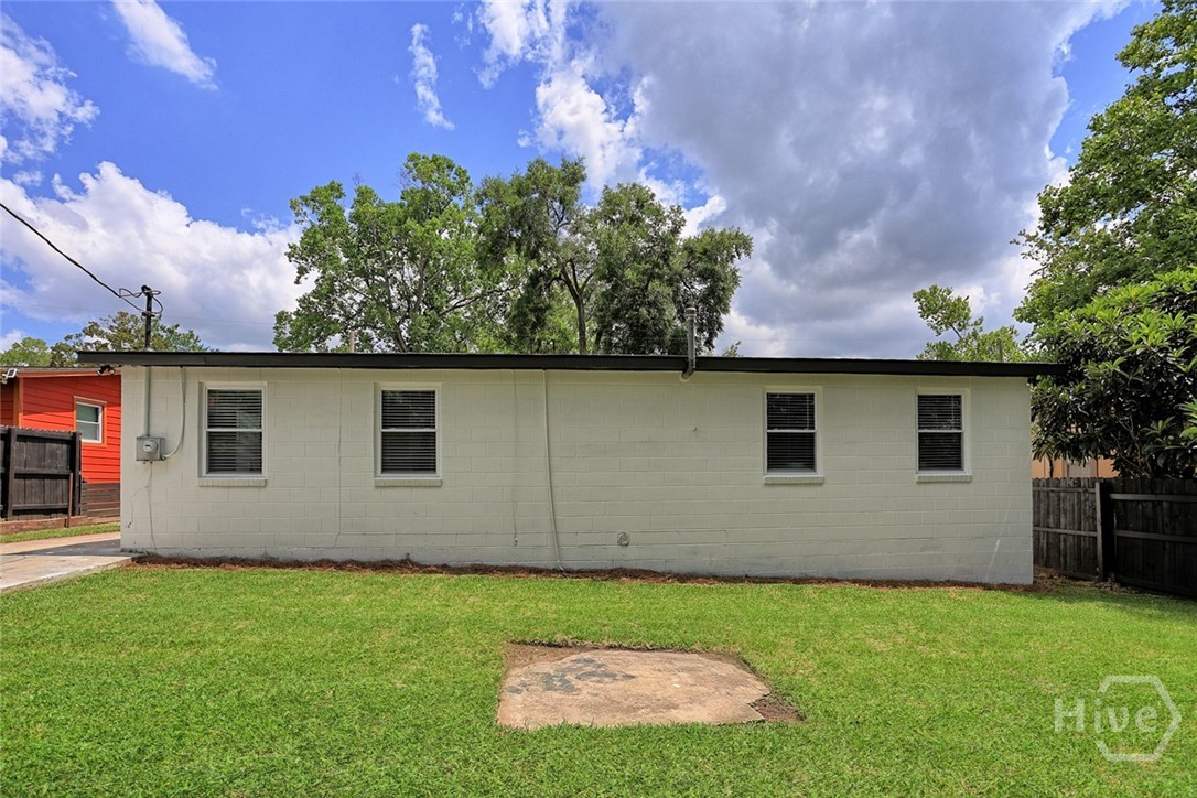 1217 E 34th Street Property Photo 41
