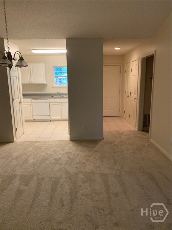 310 Tibet Avenue 2 Property Photo 4