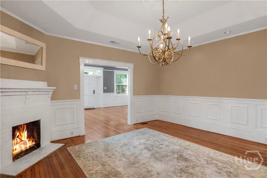 202 E 49th Street Property Photo 10