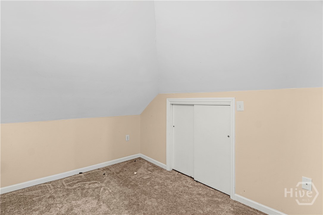 202 E 49th Street Property Photo 34