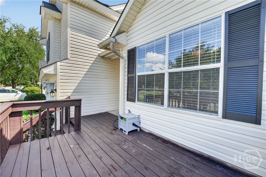 115 Rivermarsh Drive Property Photo 6