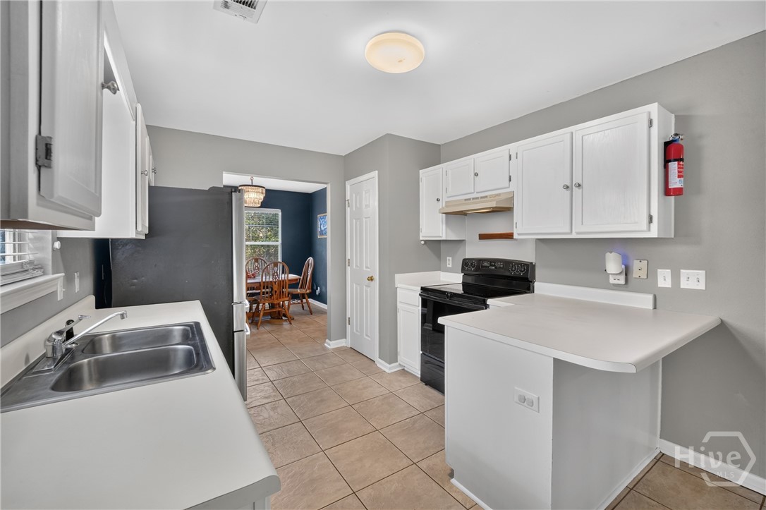 115 Rivermarsh Drive Property Photo 14