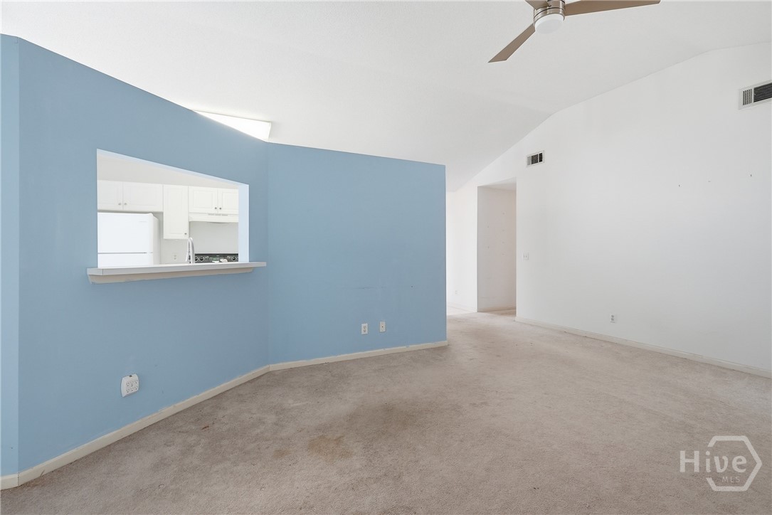 107 Dukes Way Property Photo 8