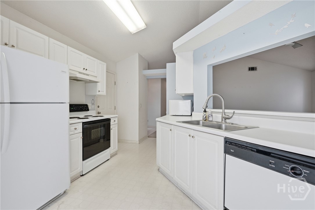 107 Dukes Way Property Photo 9
