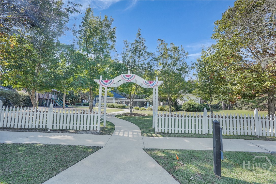 107 Dukes Way Property Photo 32