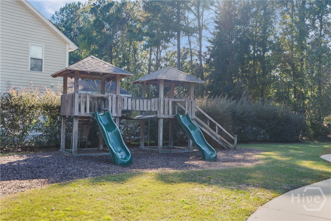 107 Dukes Way Property Photo 42