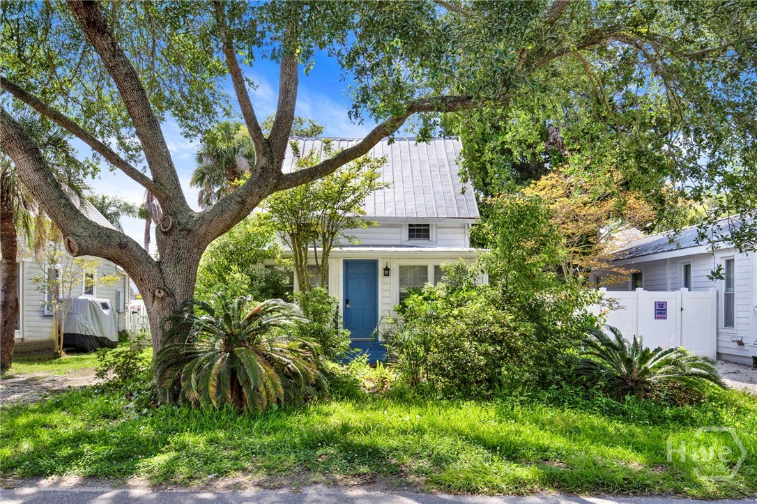 1405 2nd Avenue Property Photo 1
