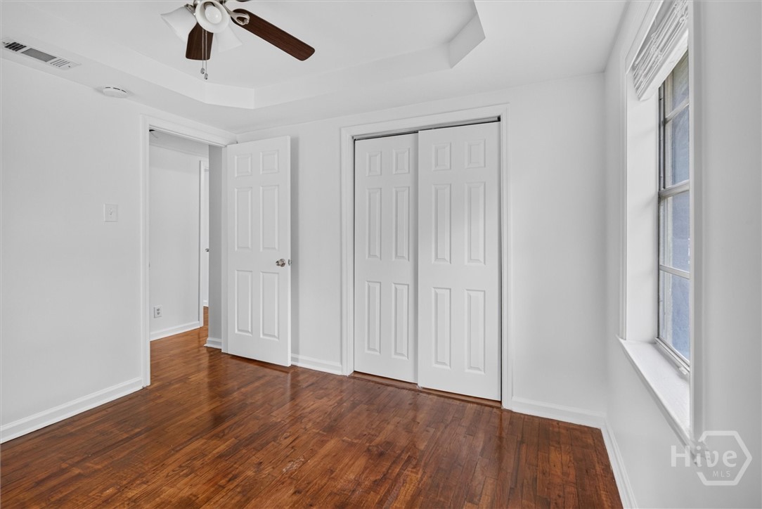 703 E 34th Street Property Photo 16