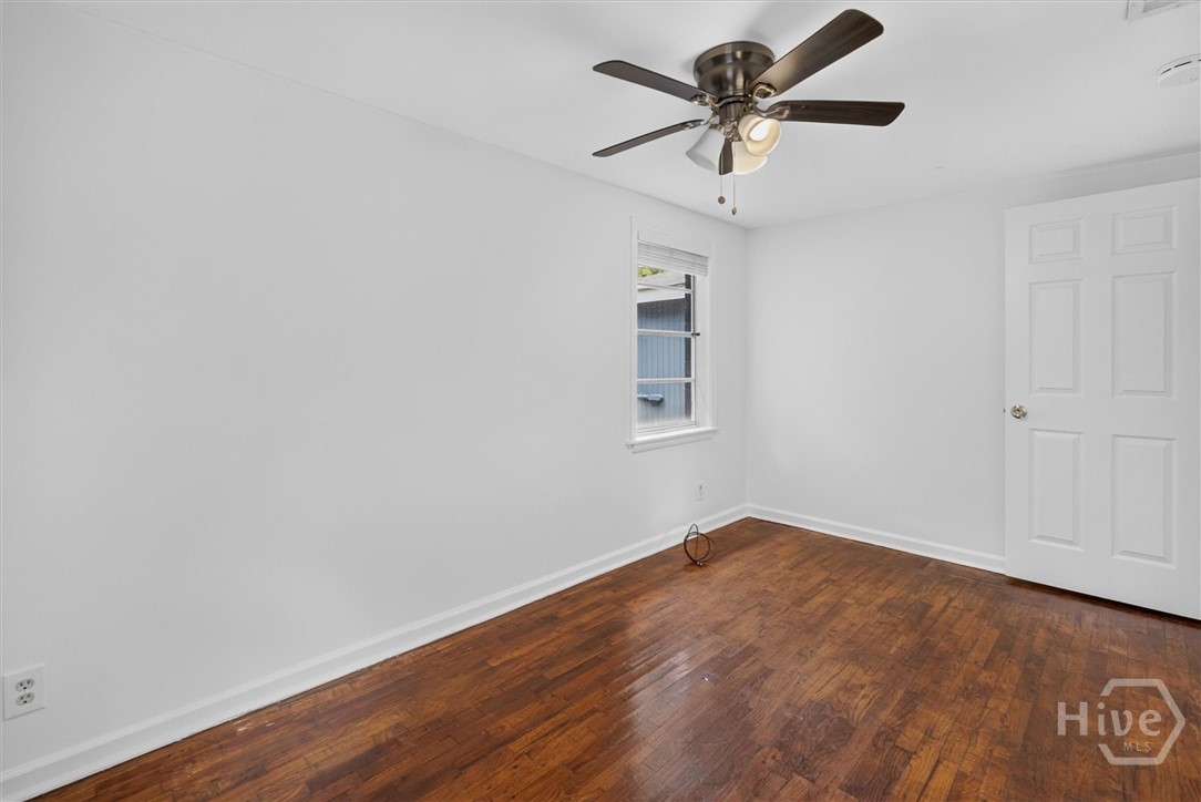 703 E 34th Street Property Photo 19