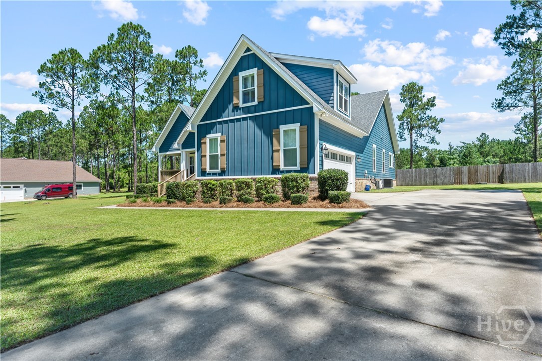 106 Hinterland Trail Property Photo 3