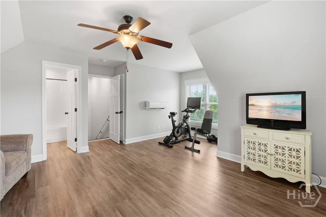 106 Hinterland Trail Property Photo 34