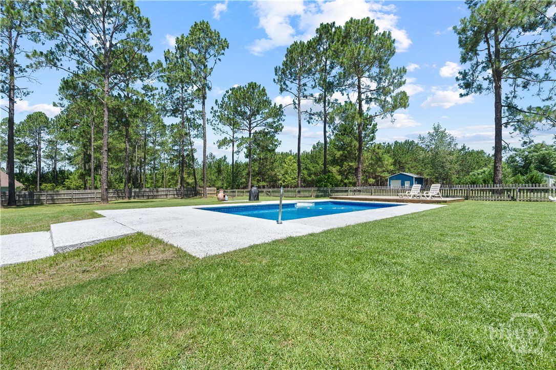 106 Hinterland Trail Property Photo 39
