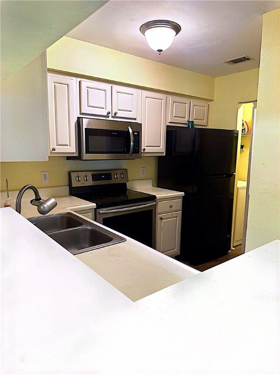 12300 Apache Avenue 1705 Property Photo 6
