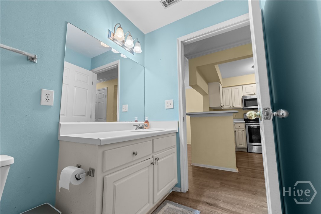 12300 Apache Avenue 1705 Property Photo 13