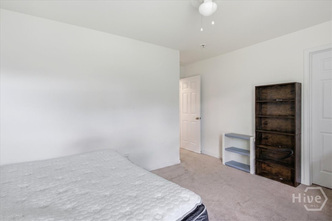 379 Southwilde Way Property Photo 29