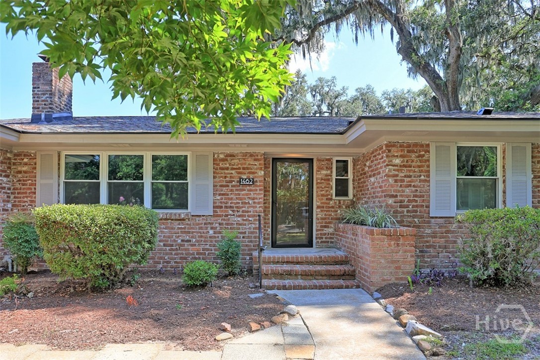 1462 Marlborough Way Property Photo 4
