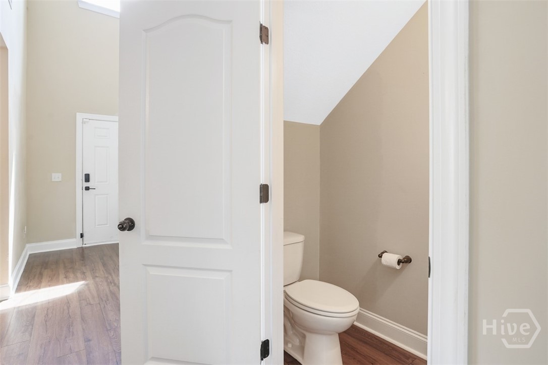 106 Laguna Way Property Photo 17