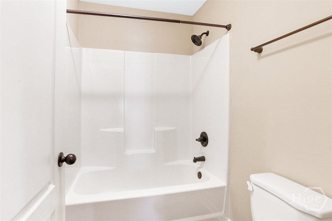 106 Laguna Way Property Photo 32