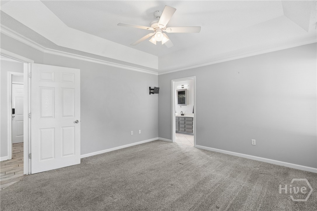 476 Roebling Road Property Photo 13