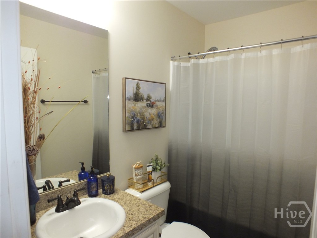 102 Black Pine Drive Property Photo 10