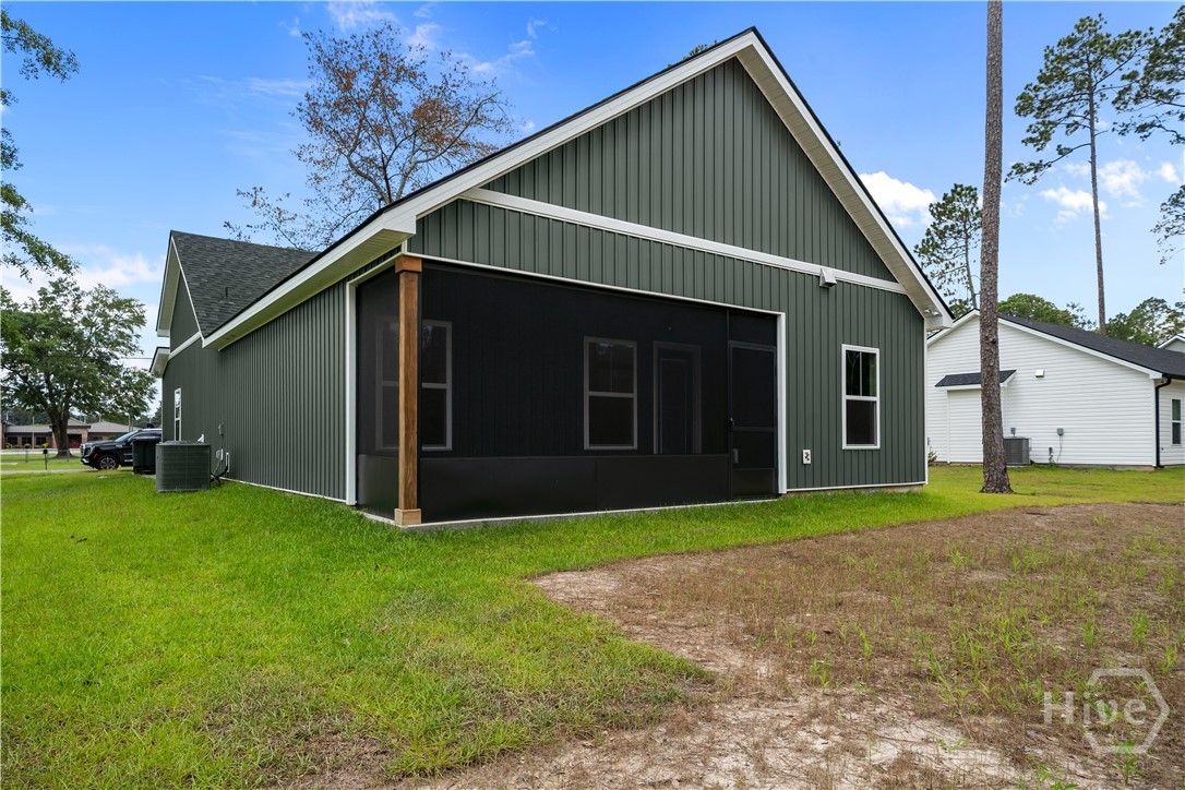 145 Waters Circle Property Photo 32