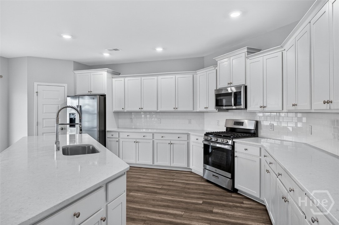 111 Williams Drive Property Photo 14