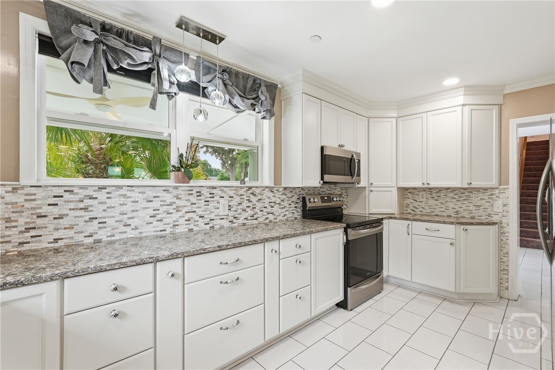75 Azalea Road Property Photo 12