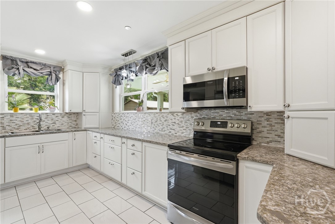 75 Azalea Road Property Photo 13