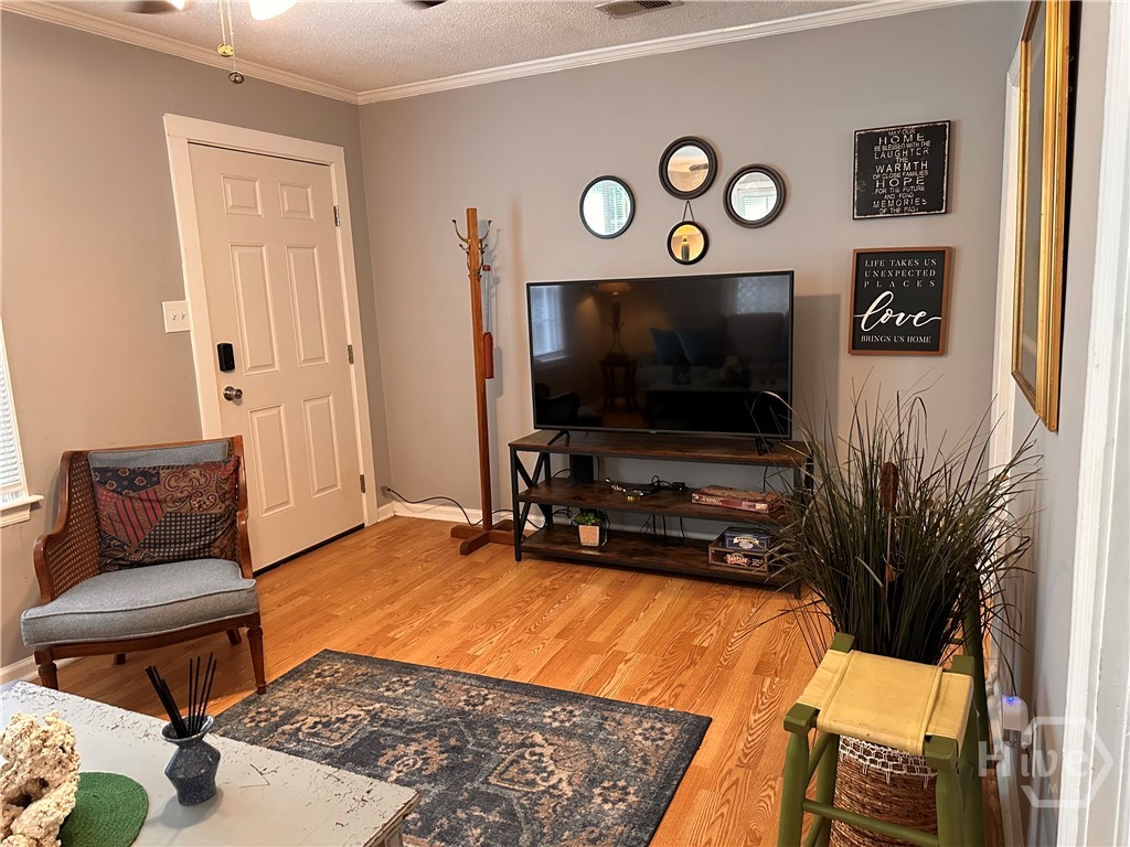 5649 Emory Drive Property Photo 2