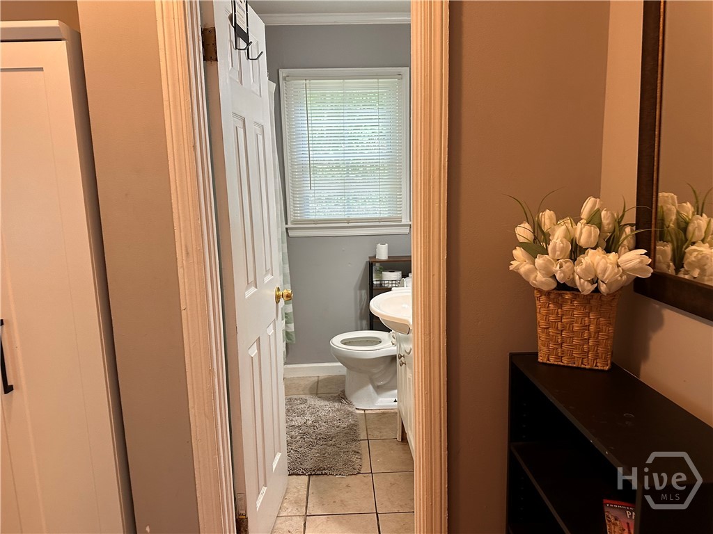 5649 Emory Drive Property Photo 9