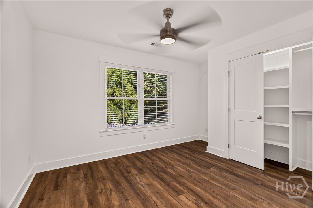 1601 Grove Street Property Photo 33