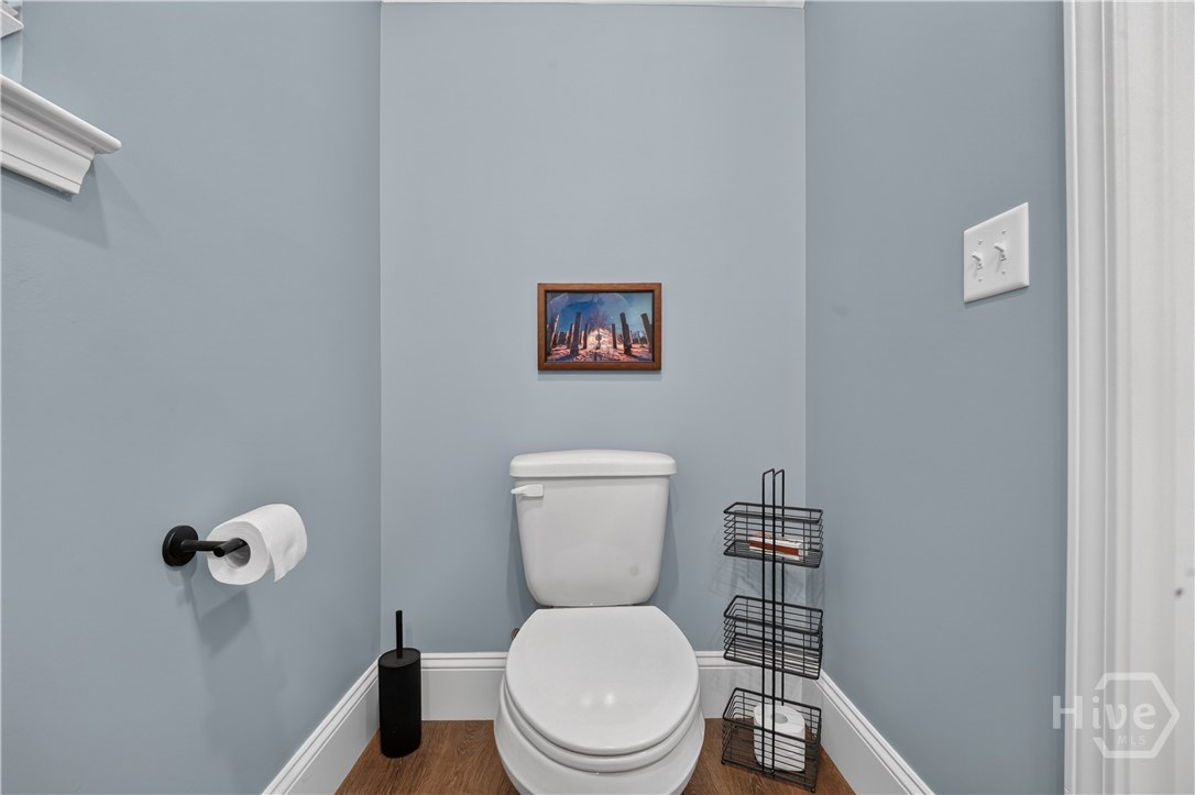 706 W 44th Street Property Photo 18