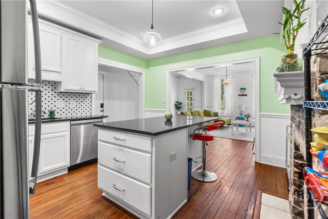 521 E Broad Street 2 Property Photo 12