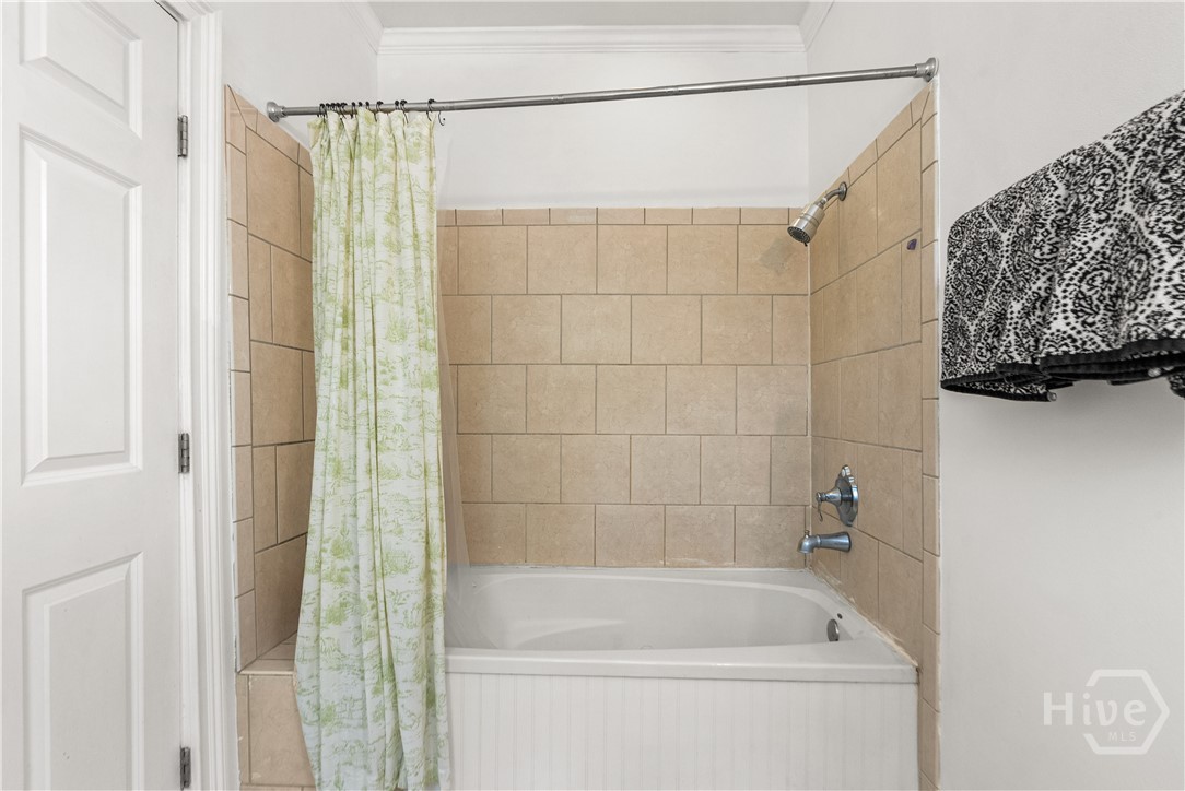 521 E Broad Street 2 Property Photo 17
