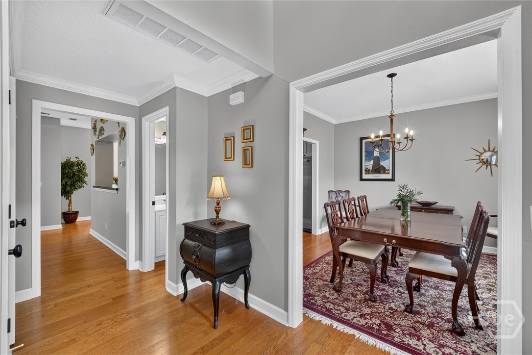 315 Gloucester Road Property Photo 8