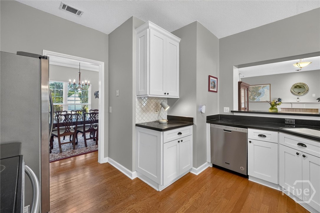 315 Gloucester Road Property Photo 12