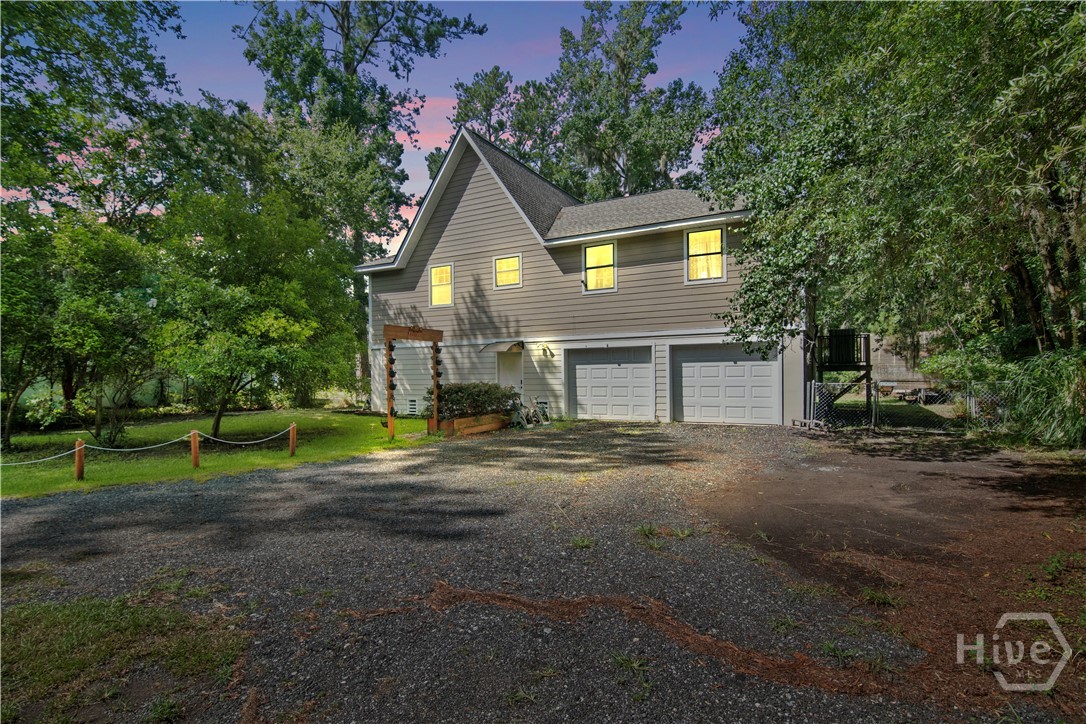 641 Tideland Drive Property Photo 3