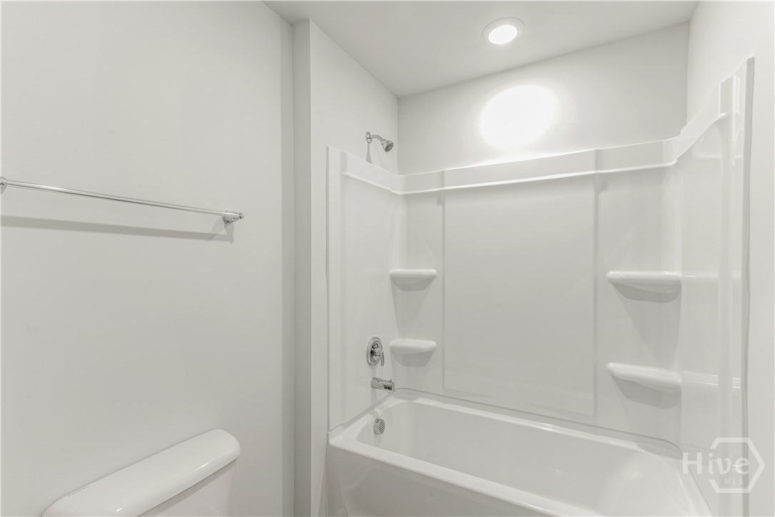 309 Pinebury Road Property Photo 25